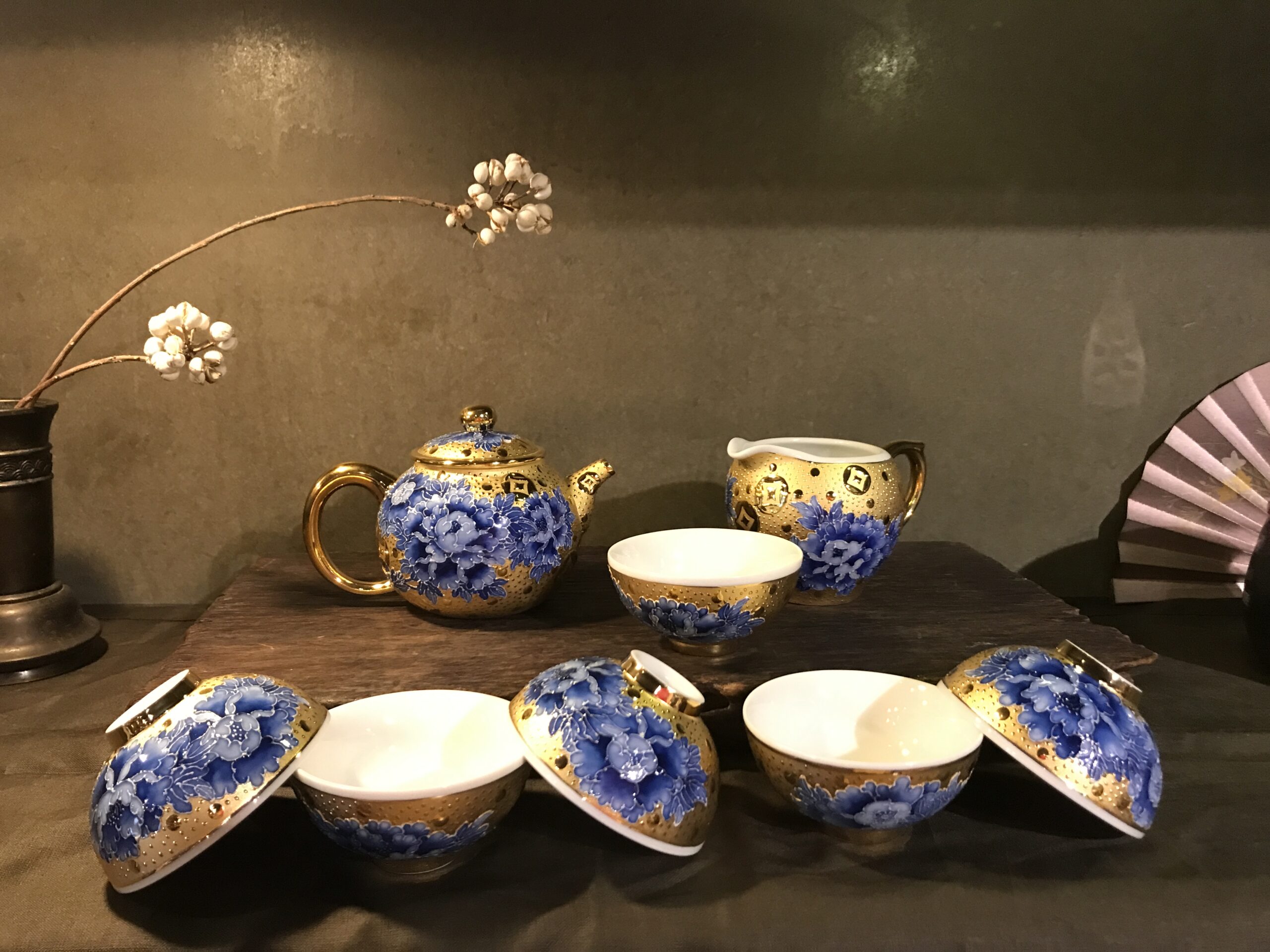 法華彩鎏金青花牡丹茶具組:圖片 4