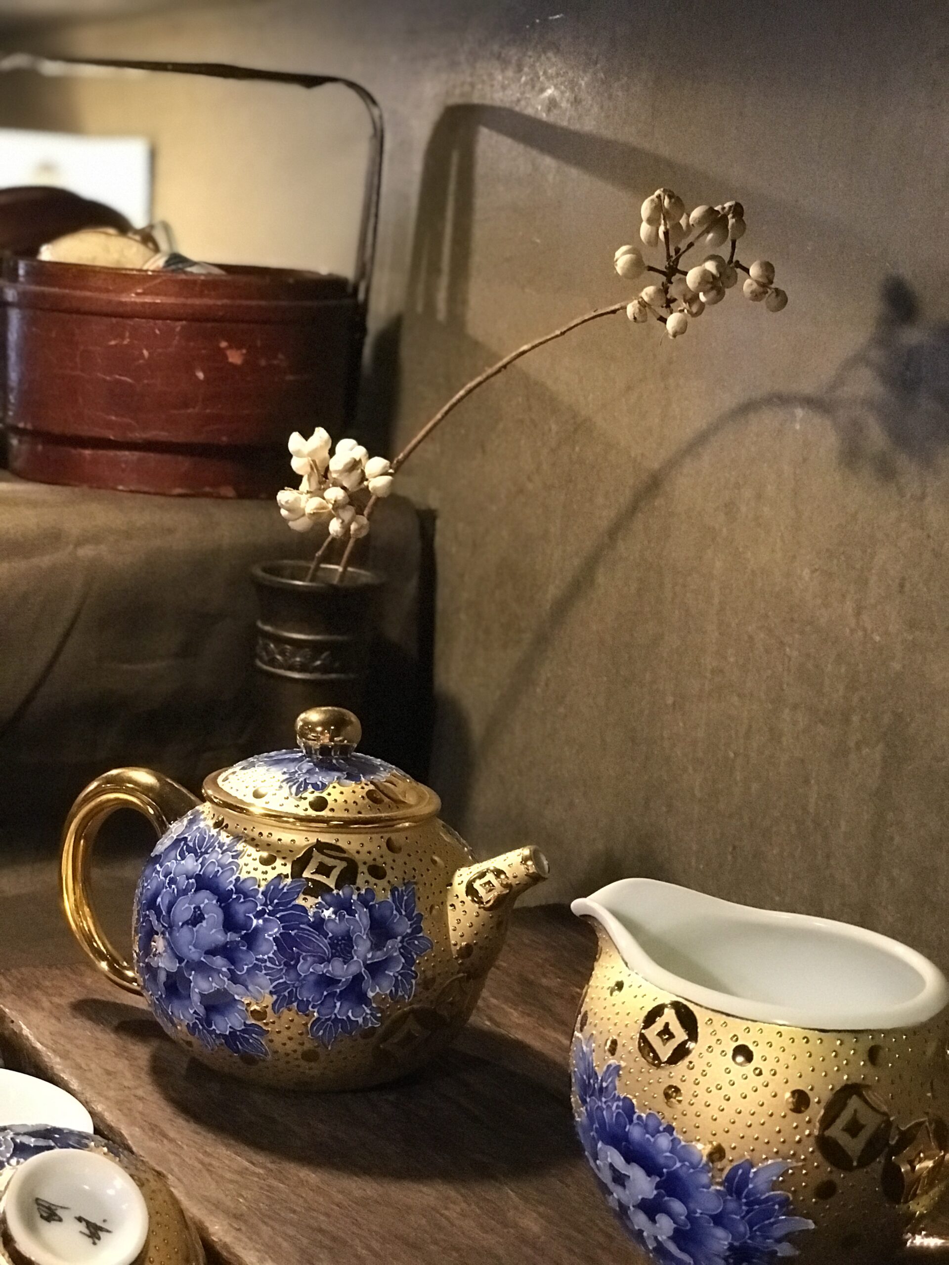 法華彩鎏金青花牡丹茶具組:圖片 8