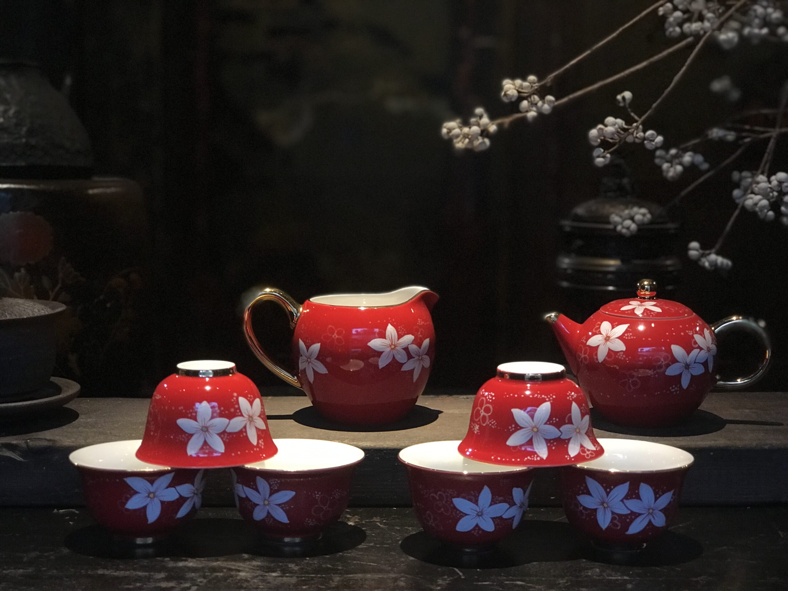 桐花紅釉金彩敬茶茶具組:圖片 2